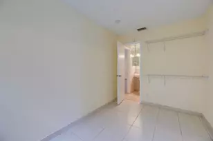 4500 NE 15th Ave, Oakland Park, FL 33334 - Photo 11