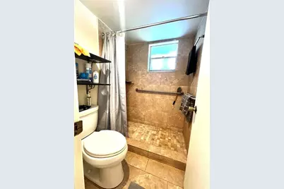 3080  Holiday Springs Blvd, Unit #301, Margate, FL 33063 - Photo 11