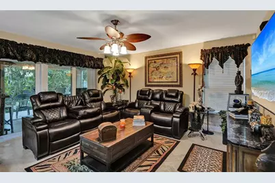 4739 NW 3rd Ct, Deerfield Beach, FL 33442 - Photo 13