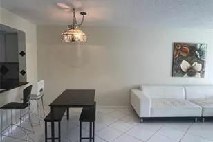 2059 SW 15th St, Deerfield Beach, FL 33442 - Photo 3