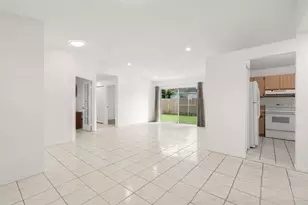 14680 N Beckley Square, Davie, FL 33325 - Photo 3