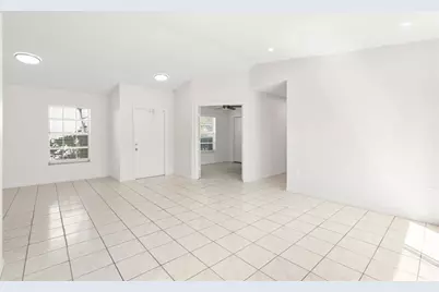 14680 N Beckley Sq, Davie, FL 33325 - Photo 5