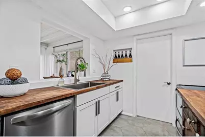 170 NW 27th St, Pompano Beach, FL 33064 - Photo 9