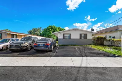 404 NE 4th St #1-2, Pompano Beach, FL 33060 - Photo 3