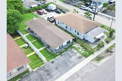 404 NE 4th St #1-2, Pompano Beach, FL 33060 - Photo 41