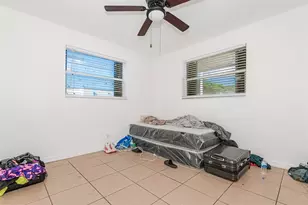 404 NE 4th St, Pompano Beach, FL 33060 - Photo 25