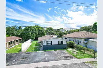 404 NE 4th St #1-2, Pompano Beach, FL 33060 - Photo 39