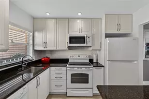 2781 N Pine Island Rd, Sunrise, FL 33322 - Photo 9