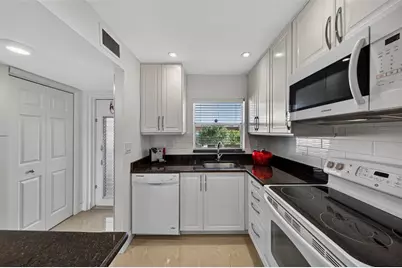 2781 N Pine Island Rd, Unit #312, Sunrise, FL 33322 - Photo 5