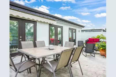 2051 NW 93rd Ln, Sunrise, FL 33322 - Photo 41