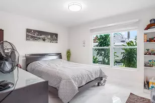 2051 NW 93rd Ln, Sunrise, FL 33322 - Photo 5