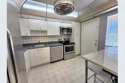 3090 N Course Dr, Unit #510, Pompano Beach, FL 33069 - Photo 5