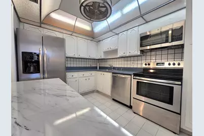 3090 N Course Dr, Unit #510, Pompano Beach, FL 33069 - Photo 5