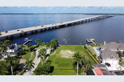 1301  Rio Vista Ave, Fort Myers, FL 33901 - Photo 23