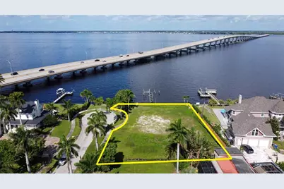 1301  Rio Vista Ave, Fort Myers, FL 33901 - Photo 5