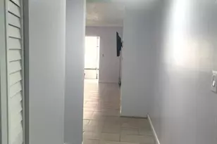 4141 NW 44th Ave, Lauderdale Lakes, FL 33319 - Photo 7