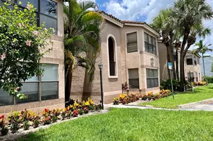 2796 S University Dr, Davie, FL 33328 - Photo 1