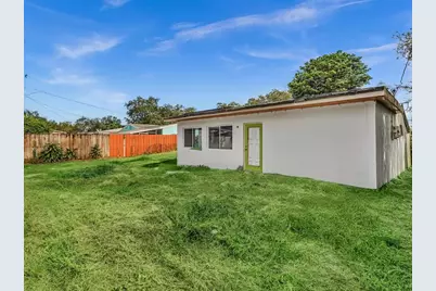 6641  Douglas St, Hollywood, FL 33024 - Photo 53