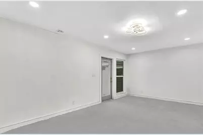 6641  Douglas St, Hollywood, FL 33024 - Photo 11