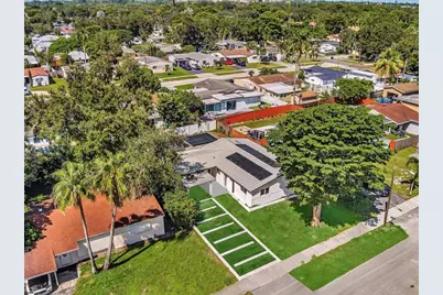 6641  Douglas St, Hollywood, FL 33024 - Photo 63