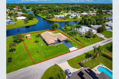 1857 SE Bowie St, Port Saint Lucie, FL 34952 - Photo 11