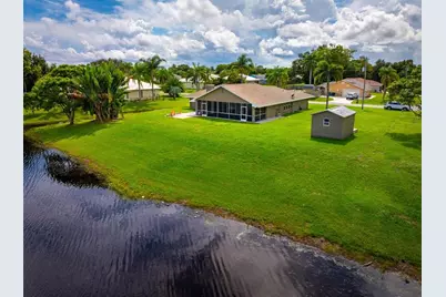 1857 SE Bowie St, Port Saint Lucie, FL 34952 - Photo 13