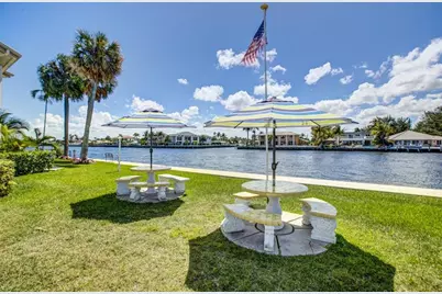 999 N Riverside Dr, Unit #3, Pompano Beach, FL 33062 - Photo 15