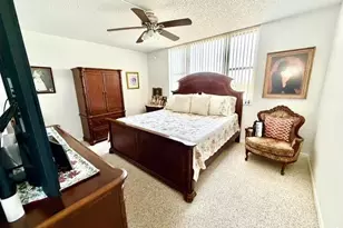 4330 Hillcrest Dr, Hollywood, FL 33021 - Photo 15