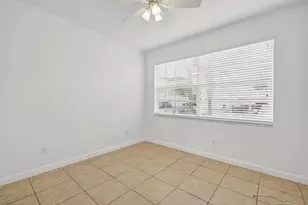 7029 Ambrosia Ln, Naples, FL 34119 - Photo 23