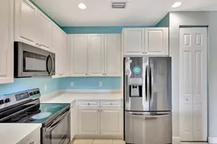 115 Bella Vita Dr, Royal Palm Beach, FL 33411 - Photo 7