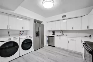 2800 N 46th Ave Unit, Hollywood, FL 33021 - Photo 17