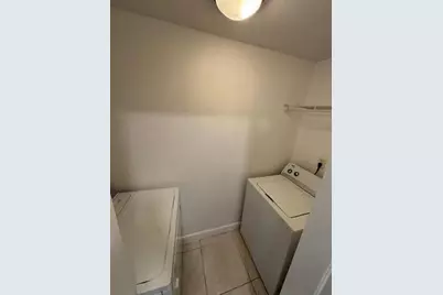 1830  Radius Dr, Unit #220, Hollywood, FL 33020 - Photo 11