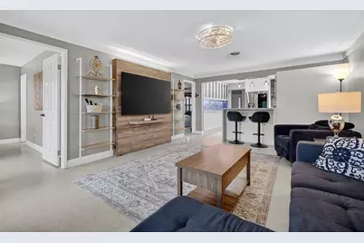 2407 NE 17th Ter, Wilton Manors, FL 33305 - Photo 7