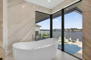 2533 Aqua Vista Blvd, Fort Lauderdale, FL 33301 - Photo 49