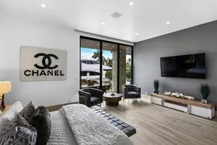 2437 Delmar Pl, Fort Lauderdale, FL 33301 - Photo 19