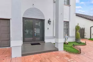 18811 NW 80th Ave, Hialeah, FL 33015 - Photo 5