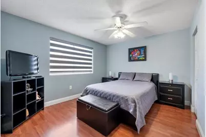 18811 NW 80th Ave, Hialeah, FL 33015 - Photo 47