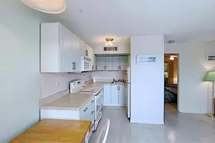 1200 Colonnades Dr, Fort Pierce, FL 34949 - Photo 13