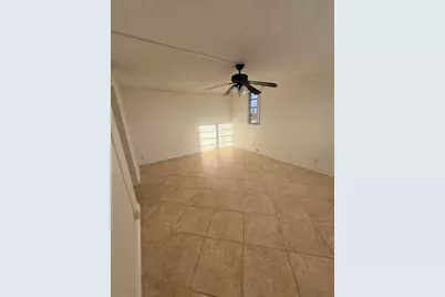 1811  Jefferson St, Unit #810, Hollywood, FL 33020 - Photo 5