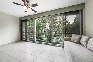 404 Richmond A, Deerfield Beach, FL 33442 - Photo 17