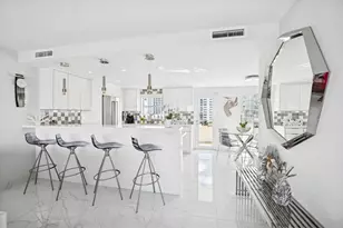 215 N Birch Unit, Fort Lauderdale, FL 33304 - Photo 3