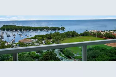 2889  McFarlane Rd, Unit #1516, Miami, FL 33133 - Photo 13