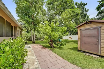 1660 SW 29th Avenue, Fort Lauderdale, FL 33312 - Photo 65