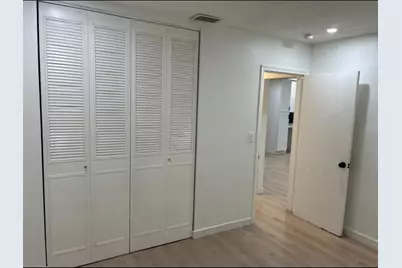 6270 SW 8th St, North Lauderdale, FL 33068 - Photo 17