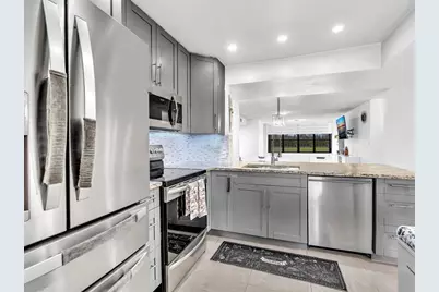 2659  Carambola Cir, Unit #106, Pompano Beach, FL 33066 - Photo 17