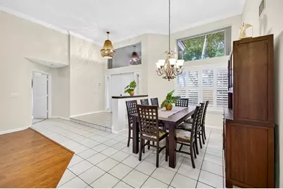 1210  Fairfax Ct, Weston, FL 33326 - Photo 11