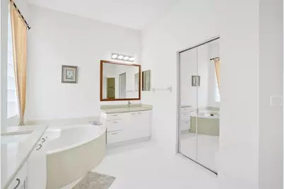 1581 NW 159th Ave, Pembroke Pines, FL 33028 - Photo 17