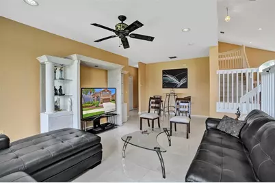 1581 NW 159th Ave, Pembroke Pines, FL 33028 - Photo 13