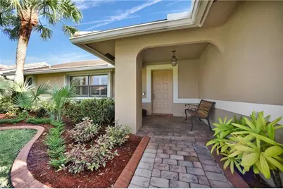 9226 NW 44th Ct, Coral Springs, FL 33065 - Photo 3
