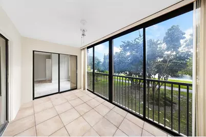 2202 S Cypress Bend Dr, Unit #207, Pompano Beach, FL 33069 - Photo 9